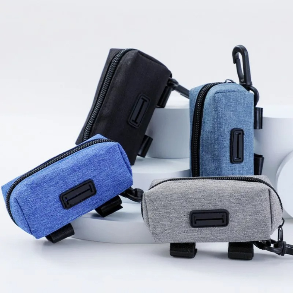 Poop Bag Dispenser - ที่เก็บถุงเก็บอุจจาระสุนัขแบบพกพา ที่ใส่ถุงเก็บอุจจาระสำหรับสุนัขขณะเดินเล่น ที่เก็บถุงขยะสำหรับสุนัข อุปกรณ์ทำความสะอาดห้องน้ำสุนัข